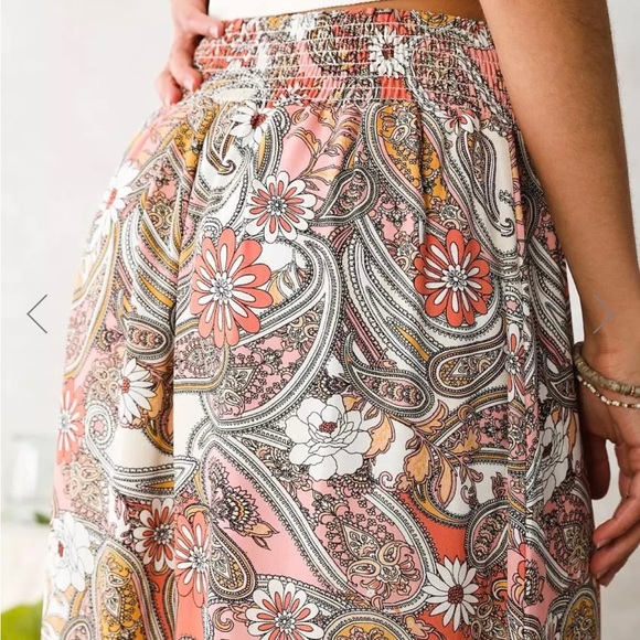 Paisley chiffon max skirt - faux bottoms with a tie at the waist. Flowy. - Picture 2 of 5